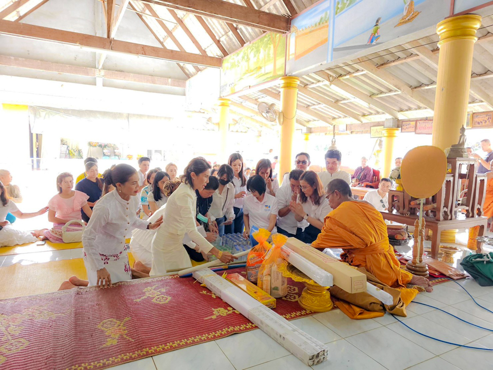 ร่วมทำบุญถวายเทียนพรรษา 9 วัด ณ วัดในพื้นที่อำเภอทุ่งสง